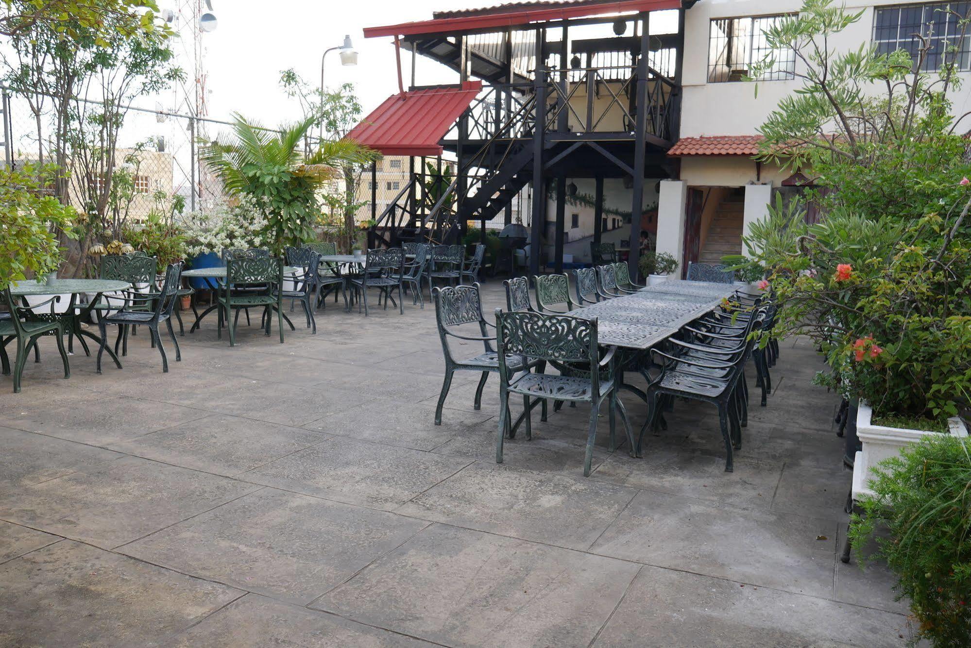 Hotel Luis V Santo Domingo Exterior foto